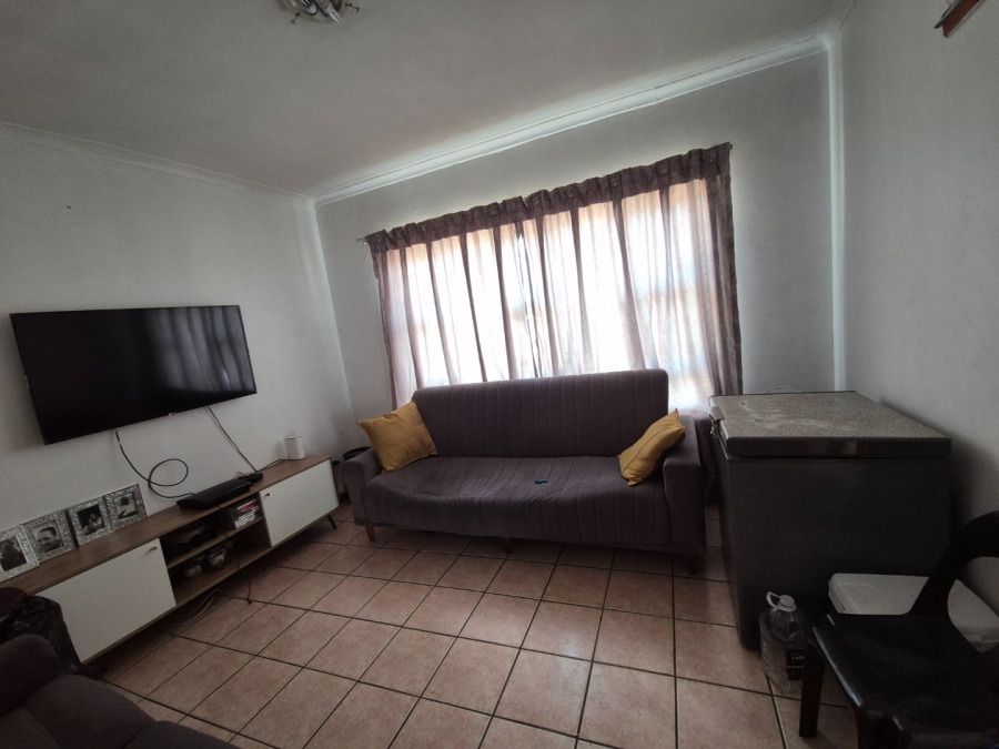 4 Bedroom Property for Sale in Kwamagxaki Eastern Cape